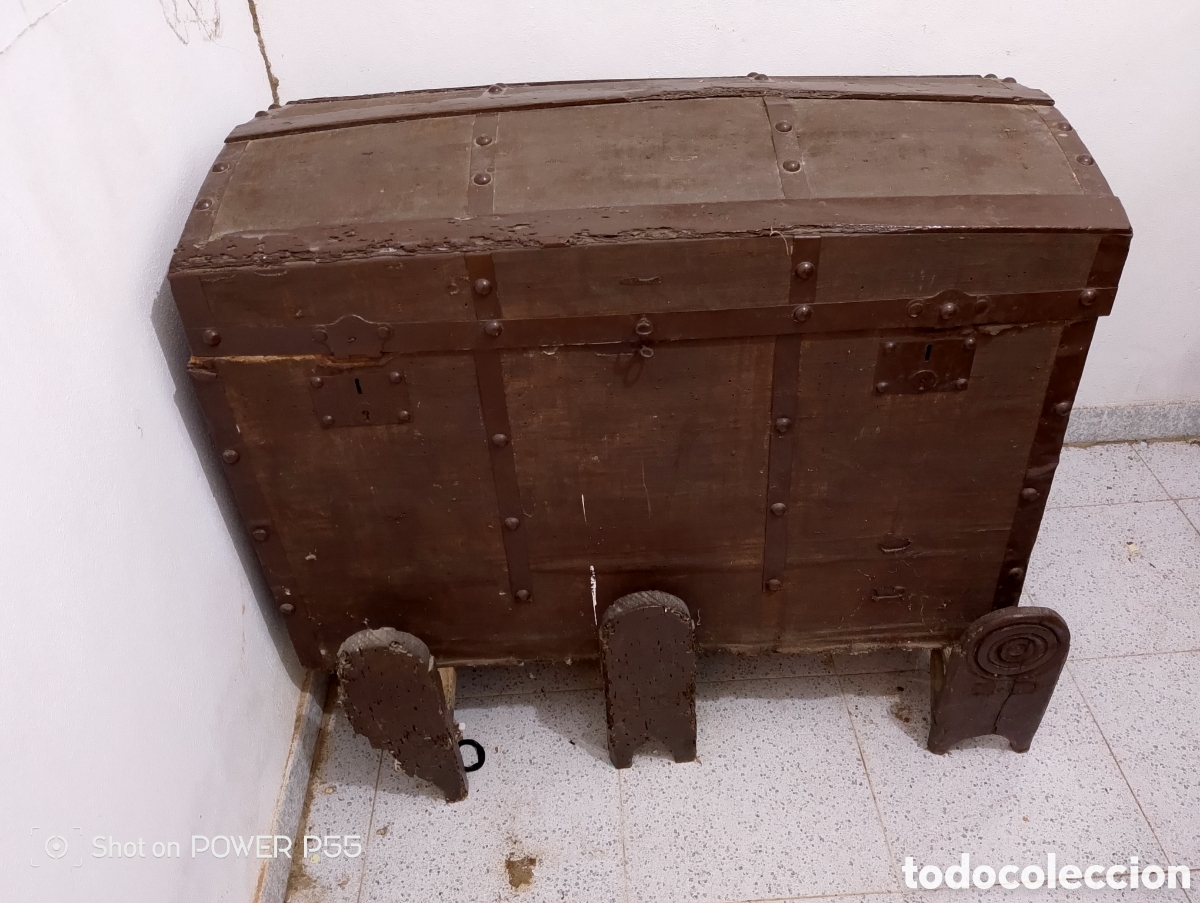 Antig&uuml;edades: Ba&uacute;l arc&oacute;n antiguo siglo - Foto 1