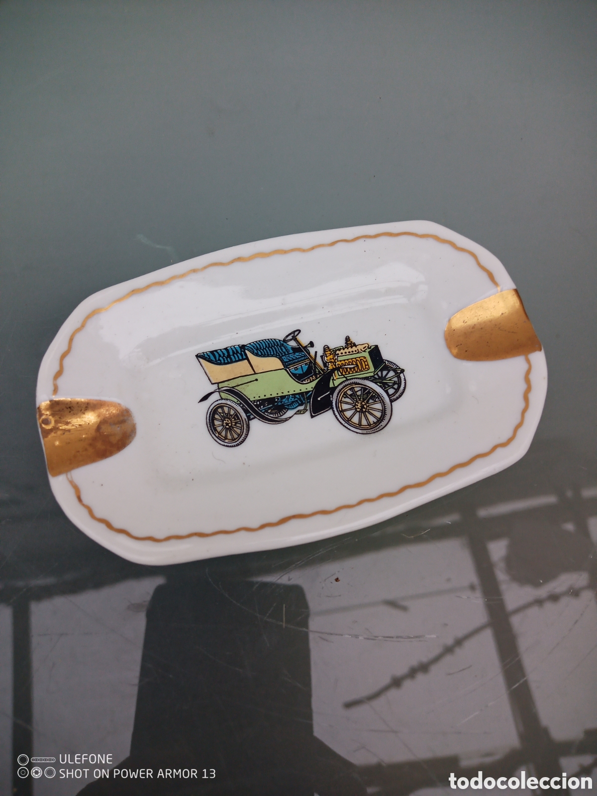 Antig&uuml;edades: Cenicero coche vintage - Foto 1