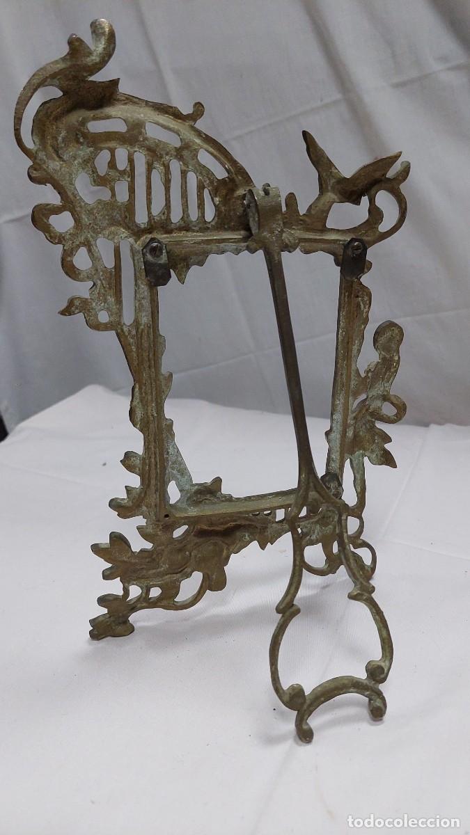 Antig&uuml;edades: Antiguo marco de bronce - Foto 2