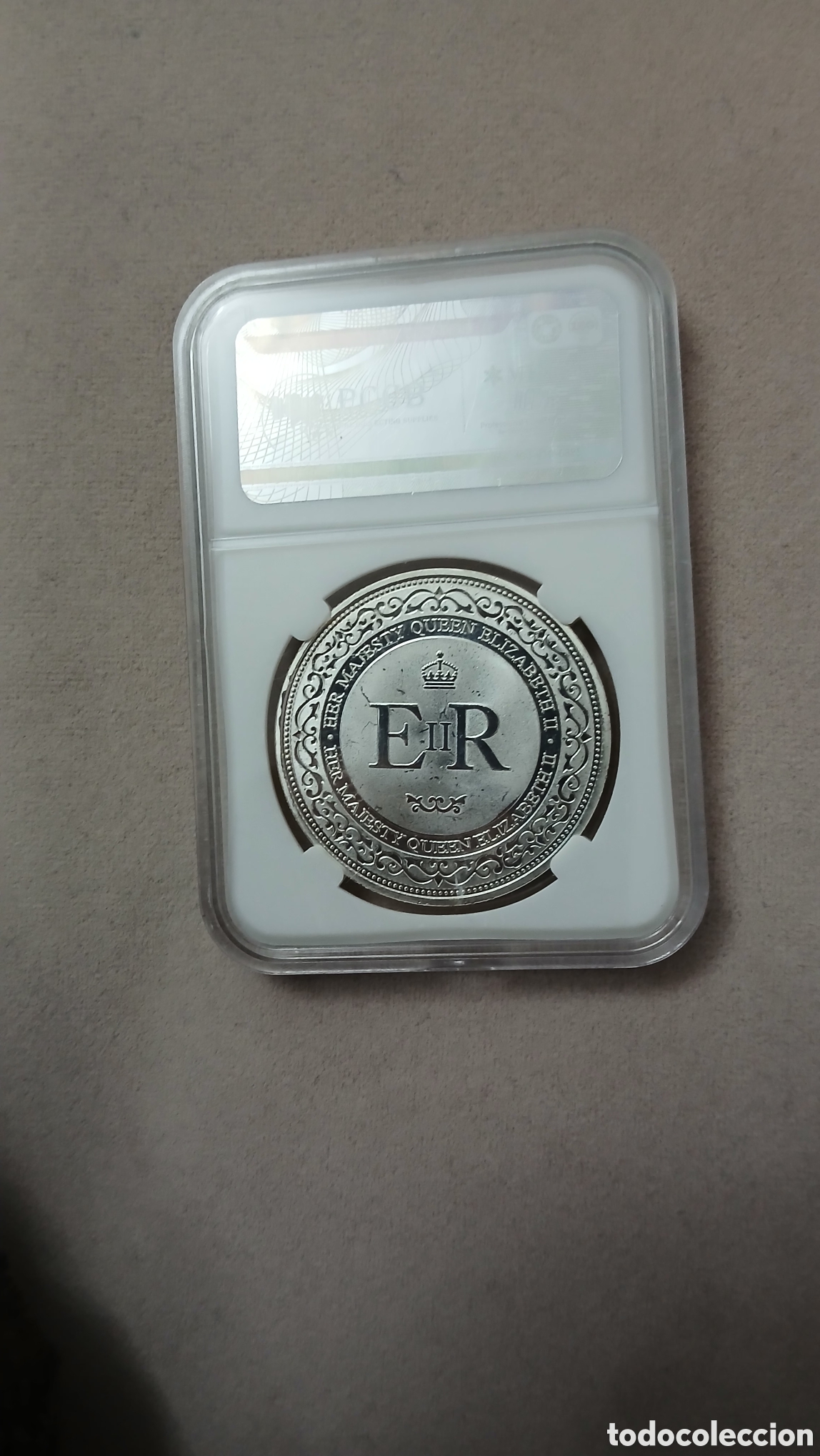 Antig&uuml;edades: MEDALLA DE CONMEMORATIVA DE ISABEL II - Foto 2