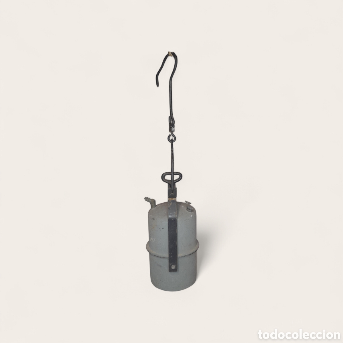 Antig&uuml;edades: Antiguo y gran candil de carburo. - Foto 3