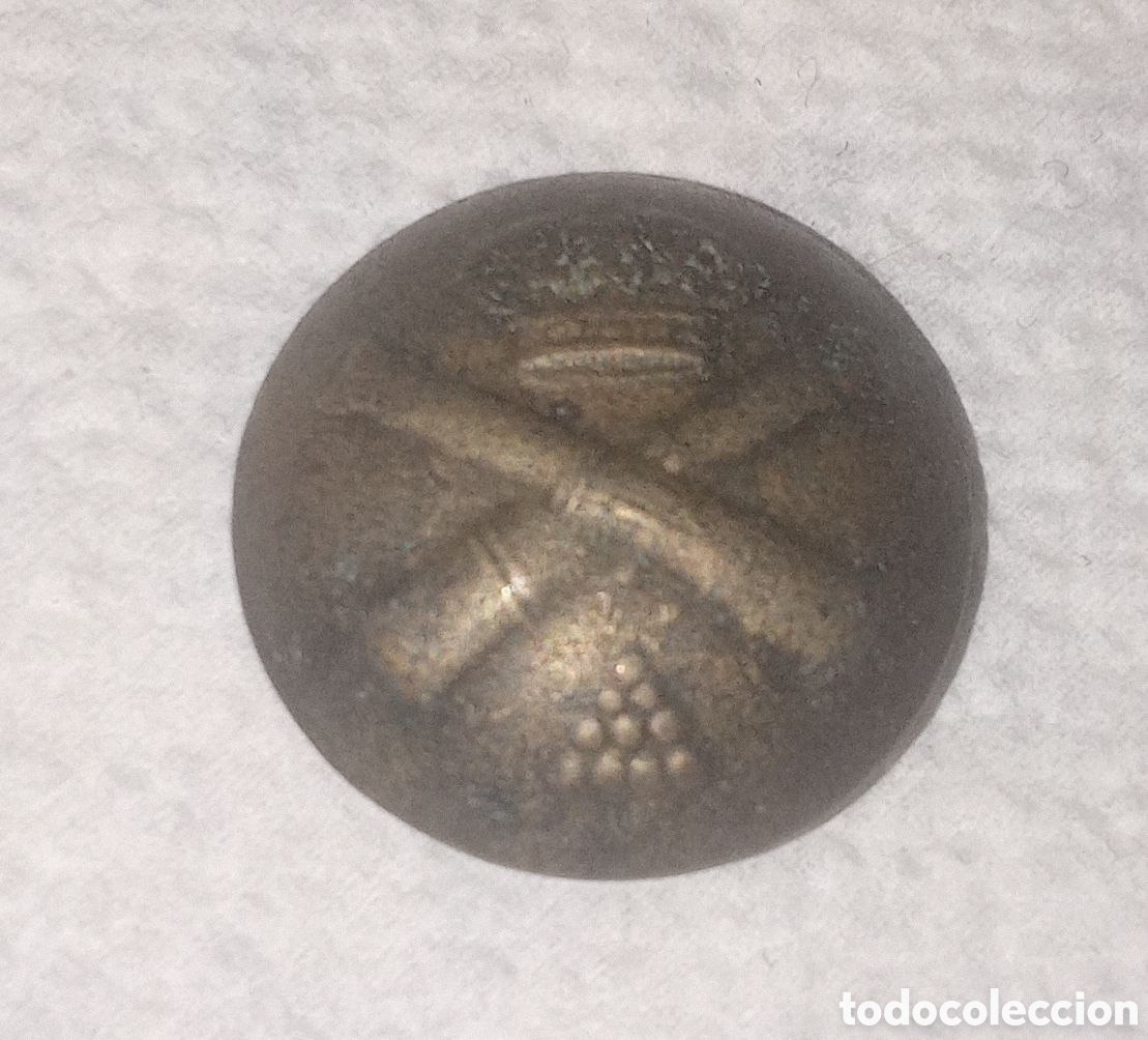 Antig&uuml;edades: BOT&Oacute;N MILITAR ANTIGUO ESPA&Ntilde;OL - Foto 1