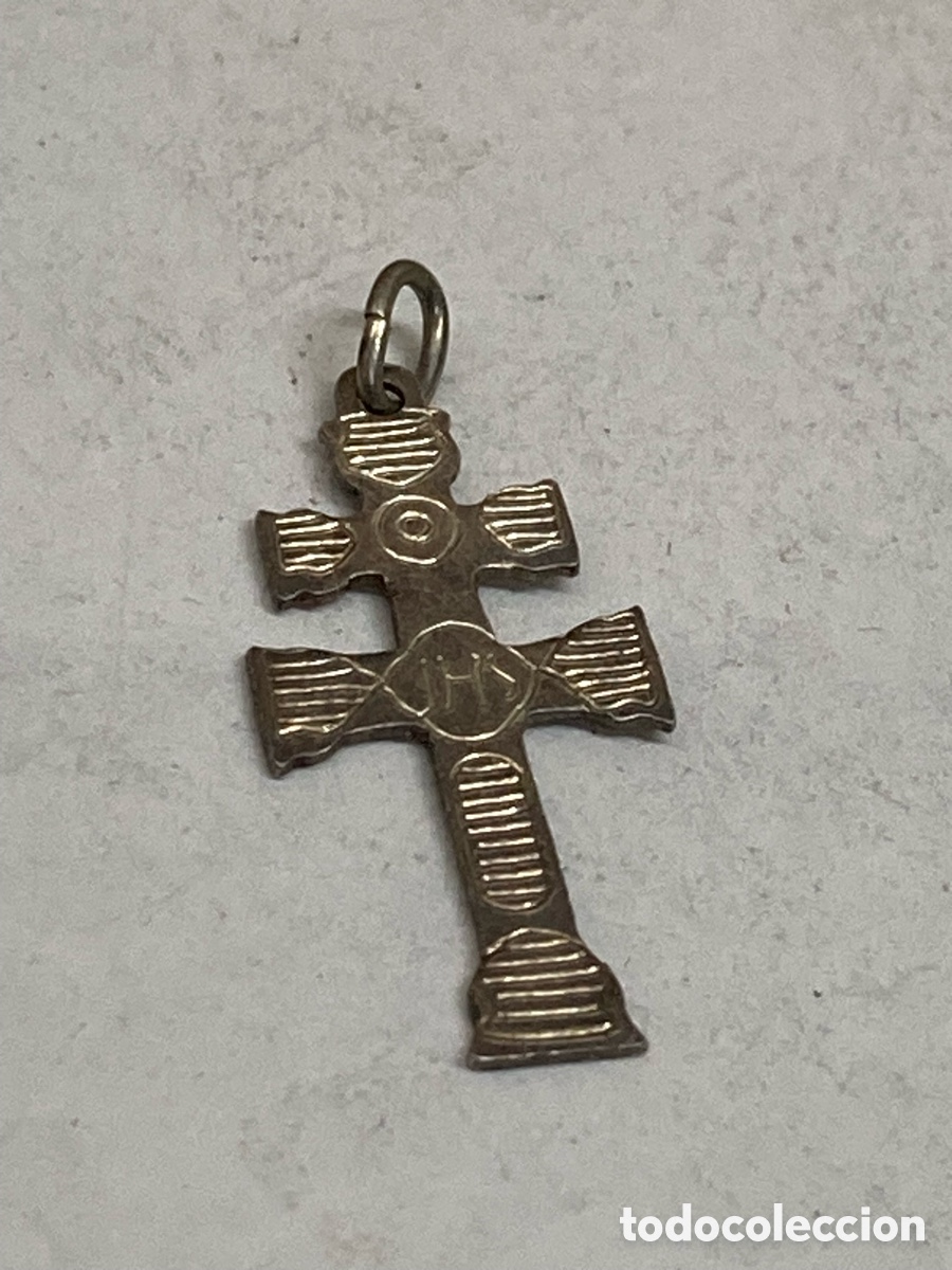 Antig&uuml;edades: Cruz de plata religiosa C524 - Foto 1