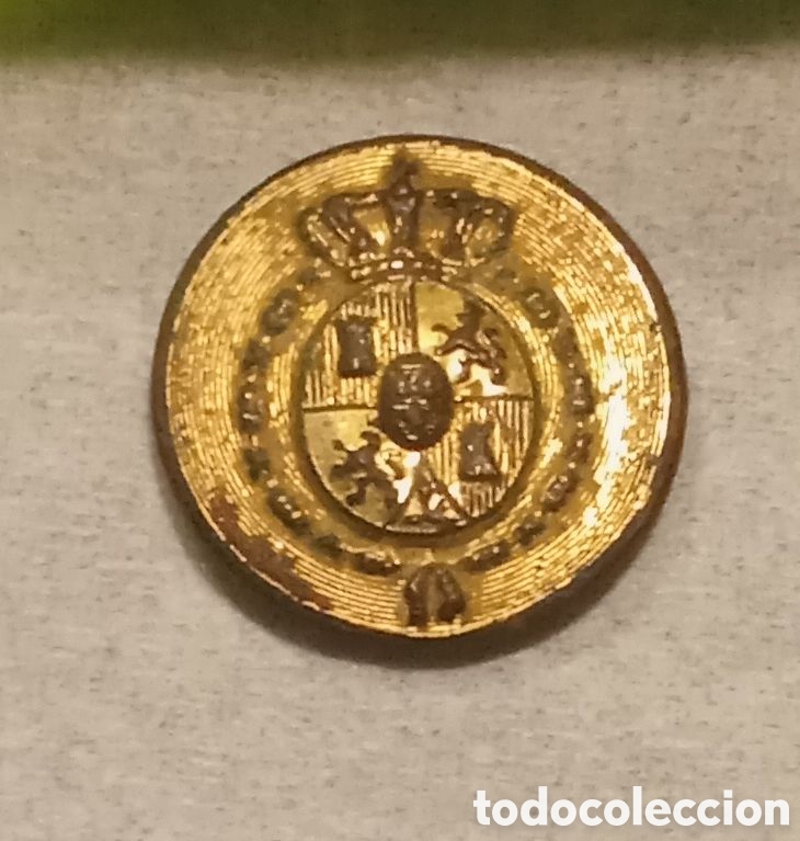 Antig&uuml;edades: BOT&Oacute;N MILITAR ANTIGUO CHAPADO EN ORO - Foto 1