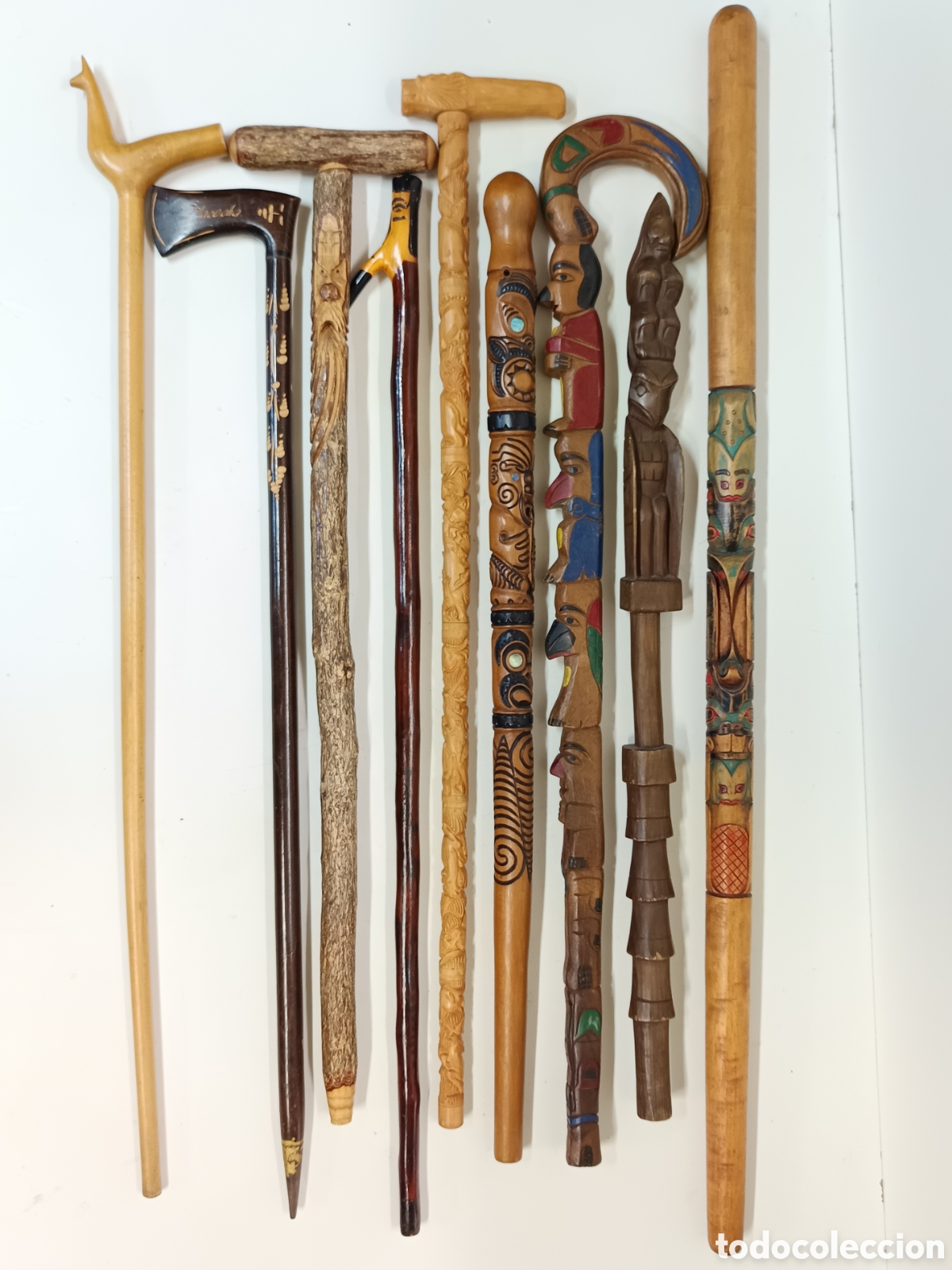 Antig&uuml;edades: Colecci&oacute;n de 9 bastones &eacute;tnicos - Foto 1