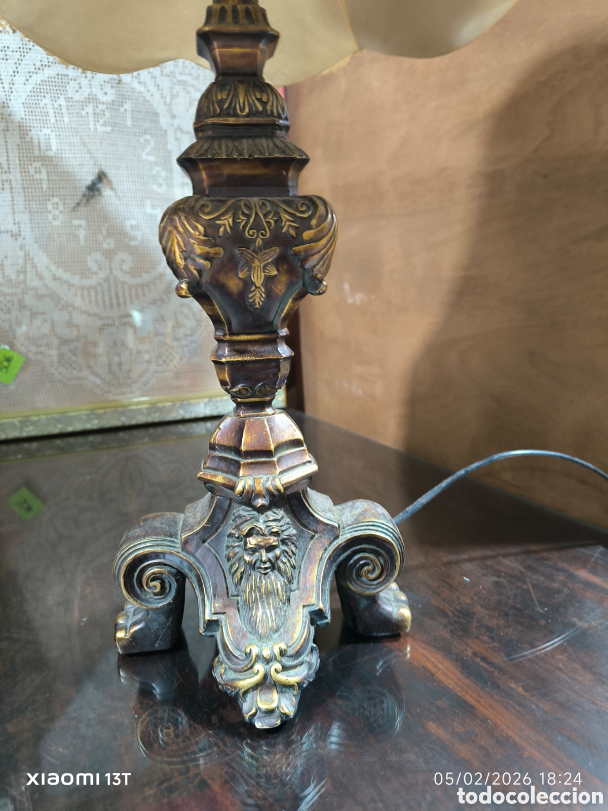 Antig&uuml;edades: Lampara de mesa estilo cl&aacute;sico - Foto 2