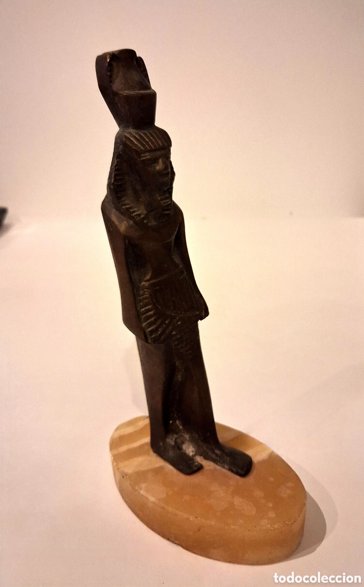 Antig&uuml;edades: Figura de bronce de un egipcio - Foto 2