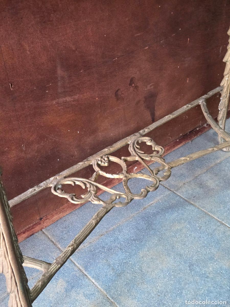 Antig&uuml;edades: consola de bronce y marmol - Foto 5