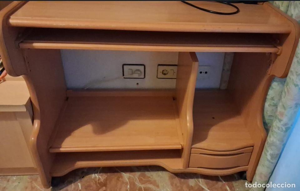 Antig&uuml;edades: Mesa para ordenador Madera - Foto 1