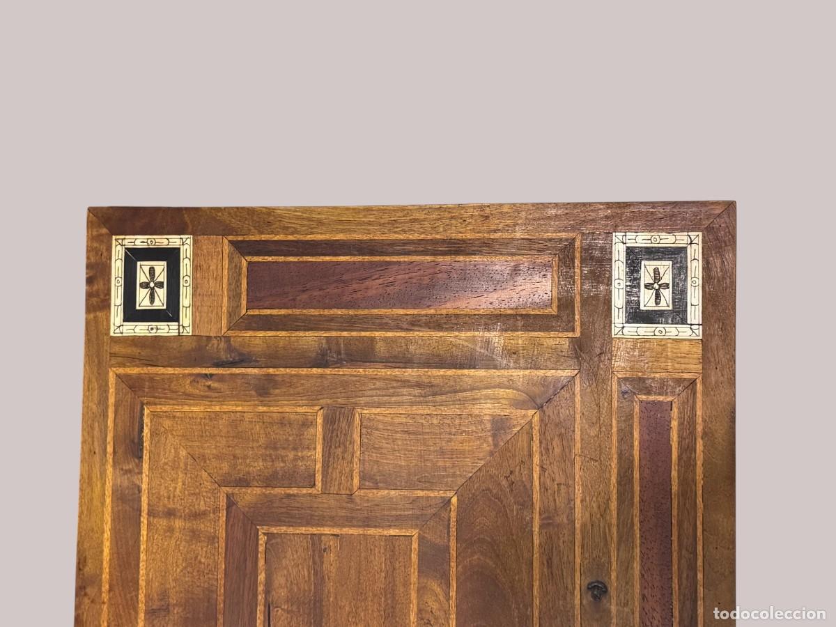 Antig&uuml;edades: MESA DE BARGUE&Ntilde;O CON TARACEA - Foto 2