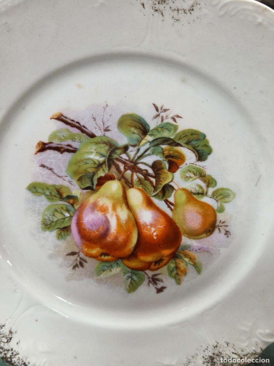 Antig&uuml;edades: plato de porcelana de frutas - Foto 2