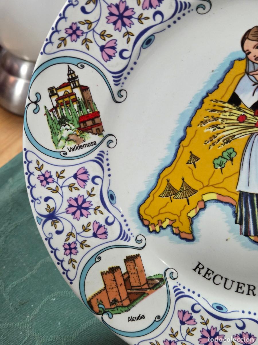 Antig&uuml;edades: plato de porcelana de mallorca - Foto 4