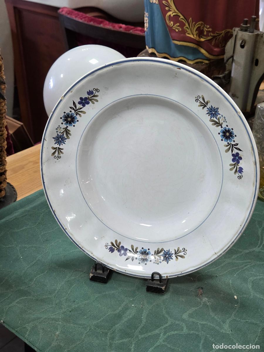 Antig&uuml;edades: plato de ceramica hondo - Foto 1