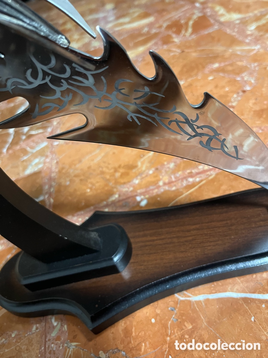 Antig&uuml;edades: Cuchillo decorativo con base - Foto 3