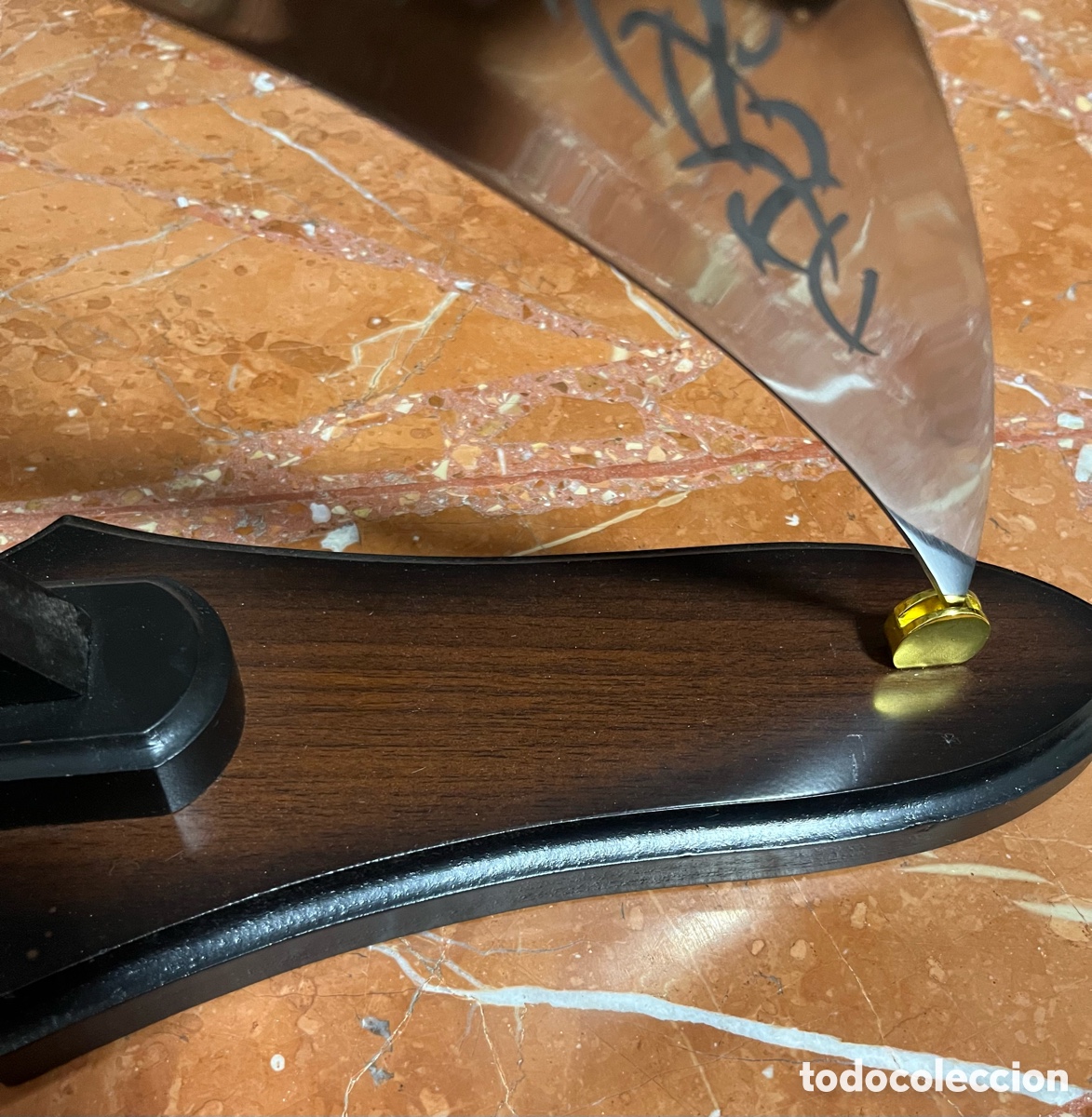 Antig&uuml;edades: Cuchillo decorativo con base - Foto 7