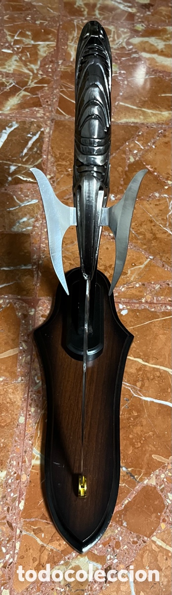 Antig&uuml;edades: Cuchillo decorativo con base - Foto 8