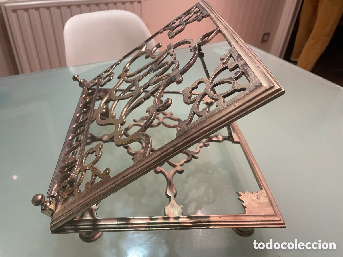 Antig&uuml;edades: Sacras y atril g&oacute;ticos, de plata. - Foto 11