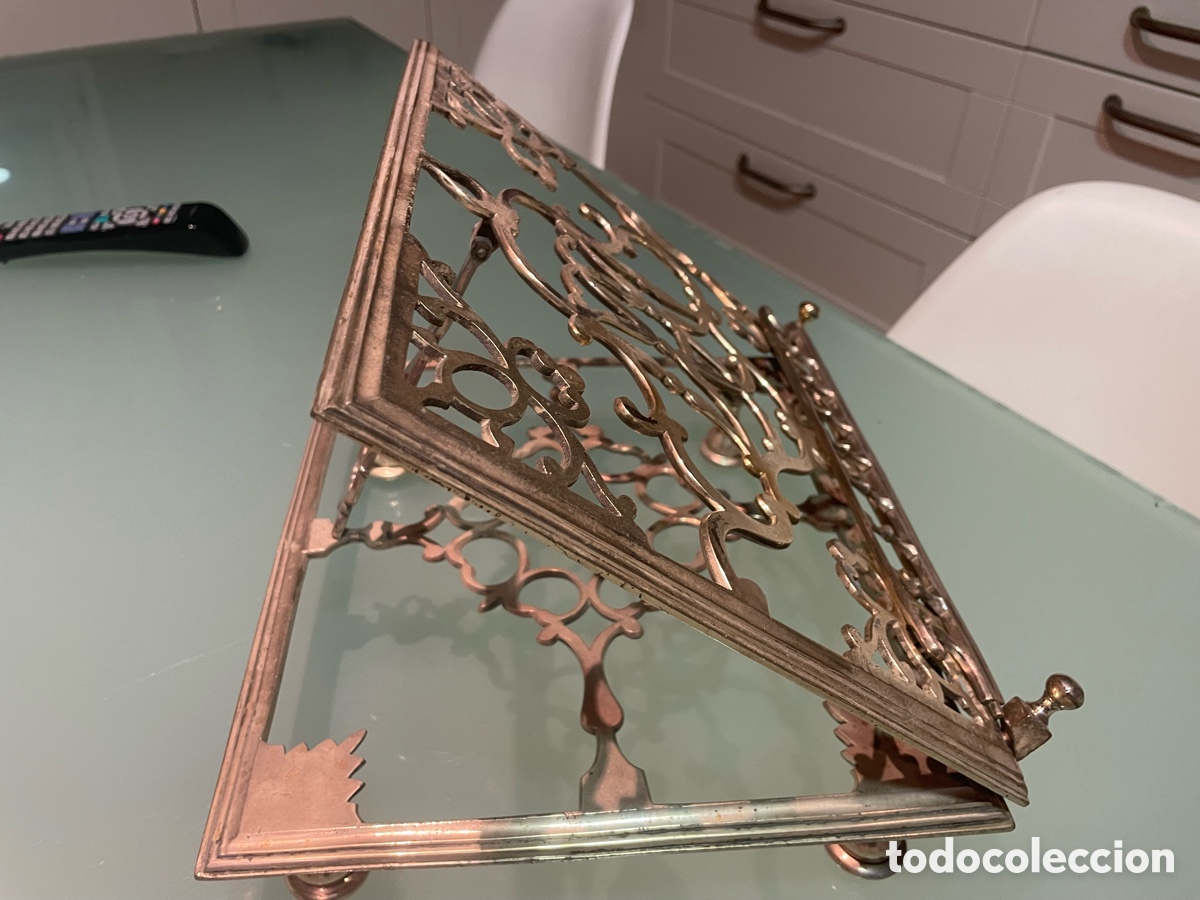 Antig&uuml;edades: Sacras y atril g&oacute;ticos, de plata. - Foto 12