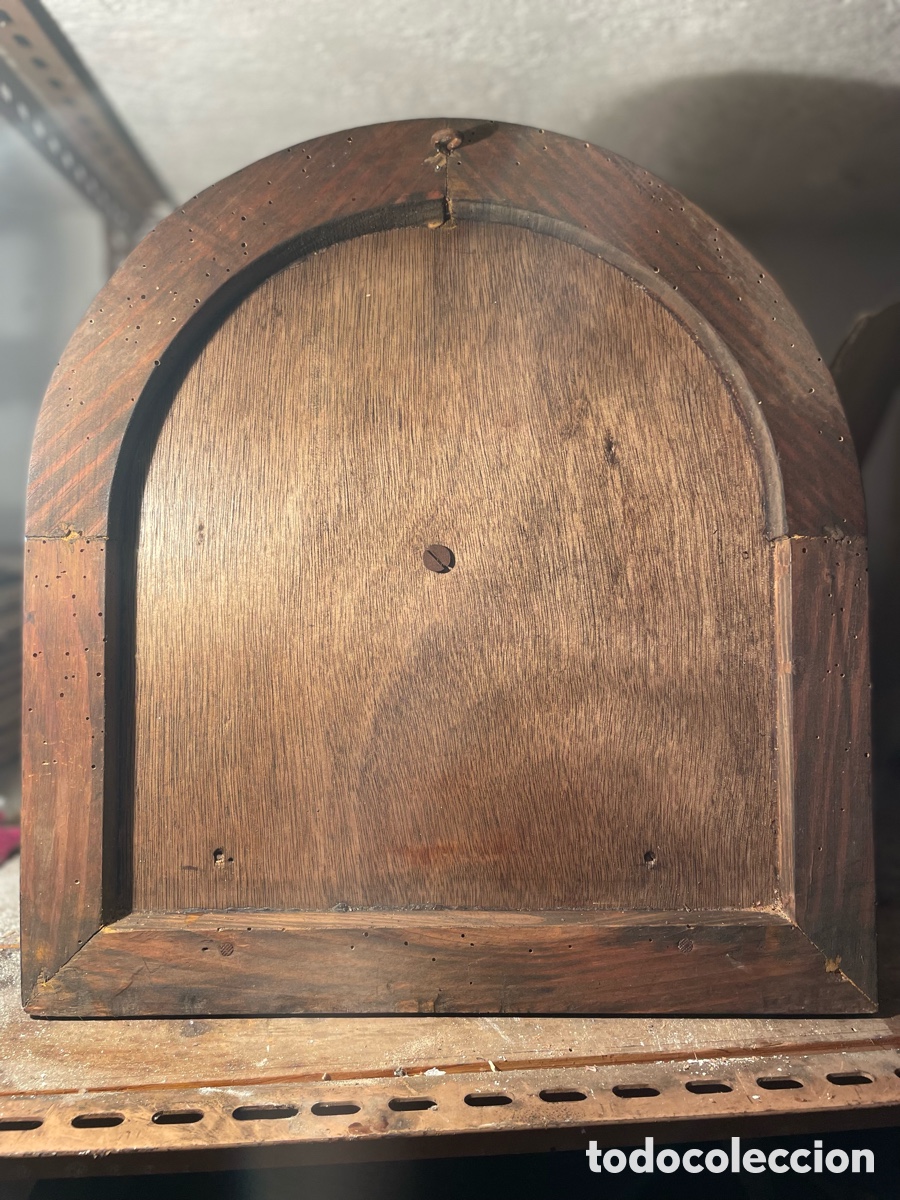 Antig&uuml;edades: Cristo de lat&oacute;n y Cristo de madera - Foto 2