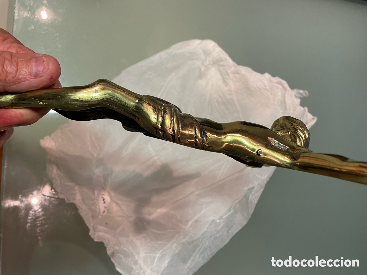 Antig&uuml;edades: Cristo de lat&oacute;n y Cristo de madera - Foto 6