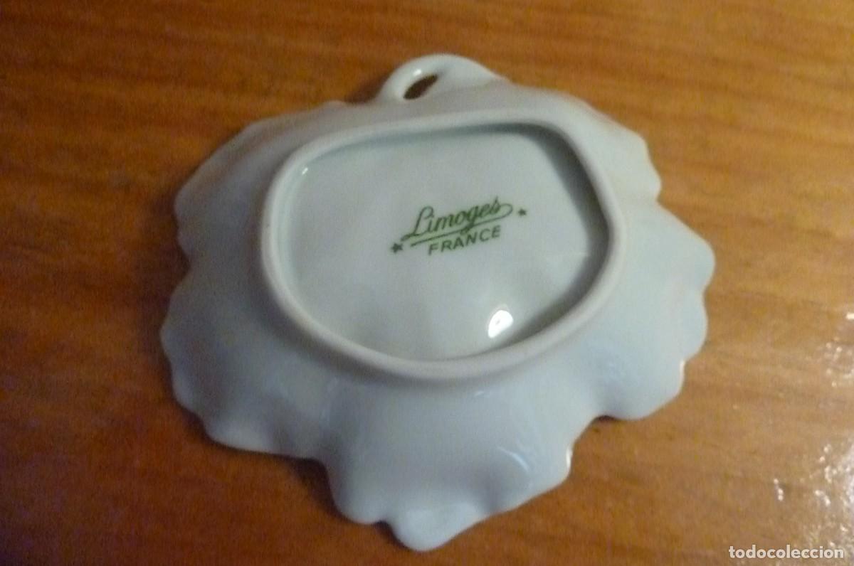 Antig&uuml;edades: Cuenco portaobjetos con forma de hoja. Limoges - Foto 2