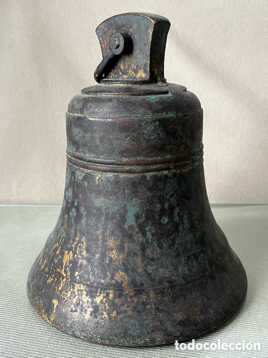 Antig&uuml;edades: Gran Campana de bronce antigua - Foto 1