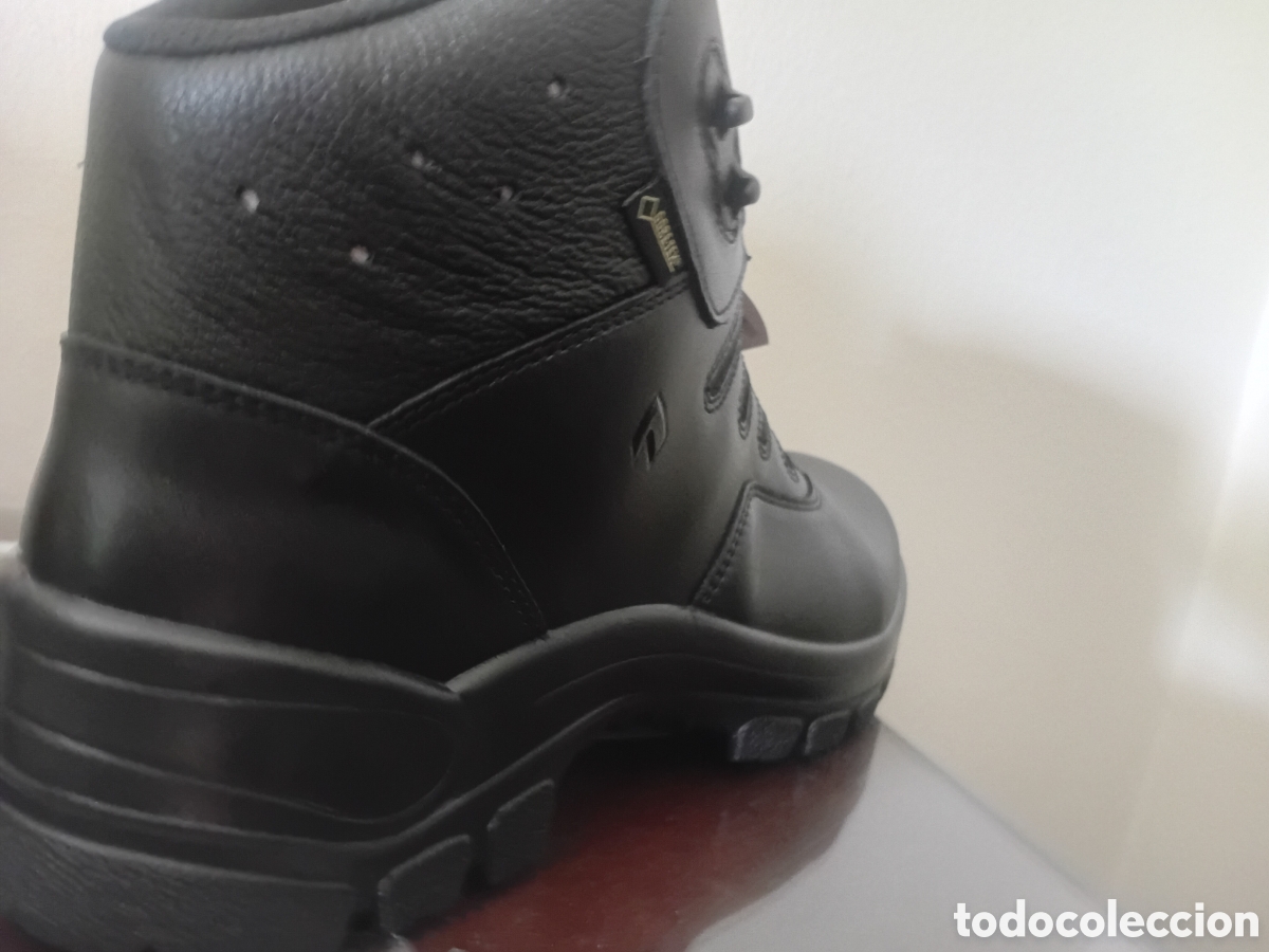 Antig&uuml;edades: BOTAS DE SEGURIDAD MARCA GORETEX - Foto 3