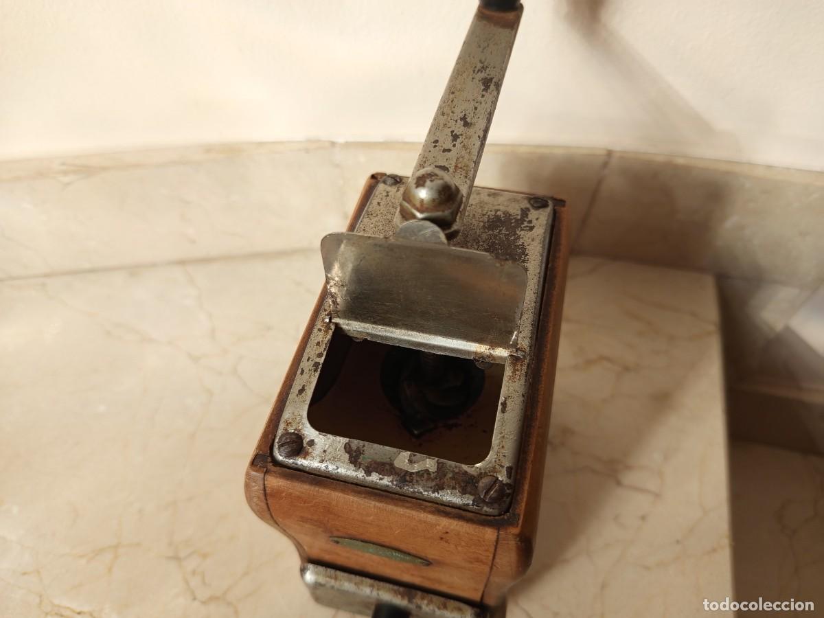 Antig&uuml;edades: Antiguo molinillo caf&eacute; Tre Spade - Foto 4