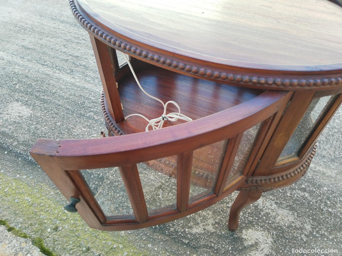 Antig&uuml;edades: mueble vitrina licorera de 2 puertas - Foto 6