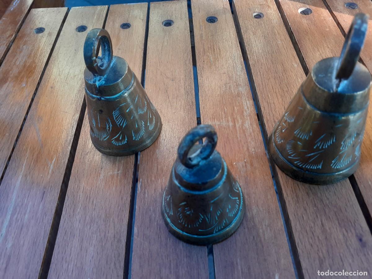 Antig&uuml;edades: Campanillas de bronce 3 medidas - Foto 3