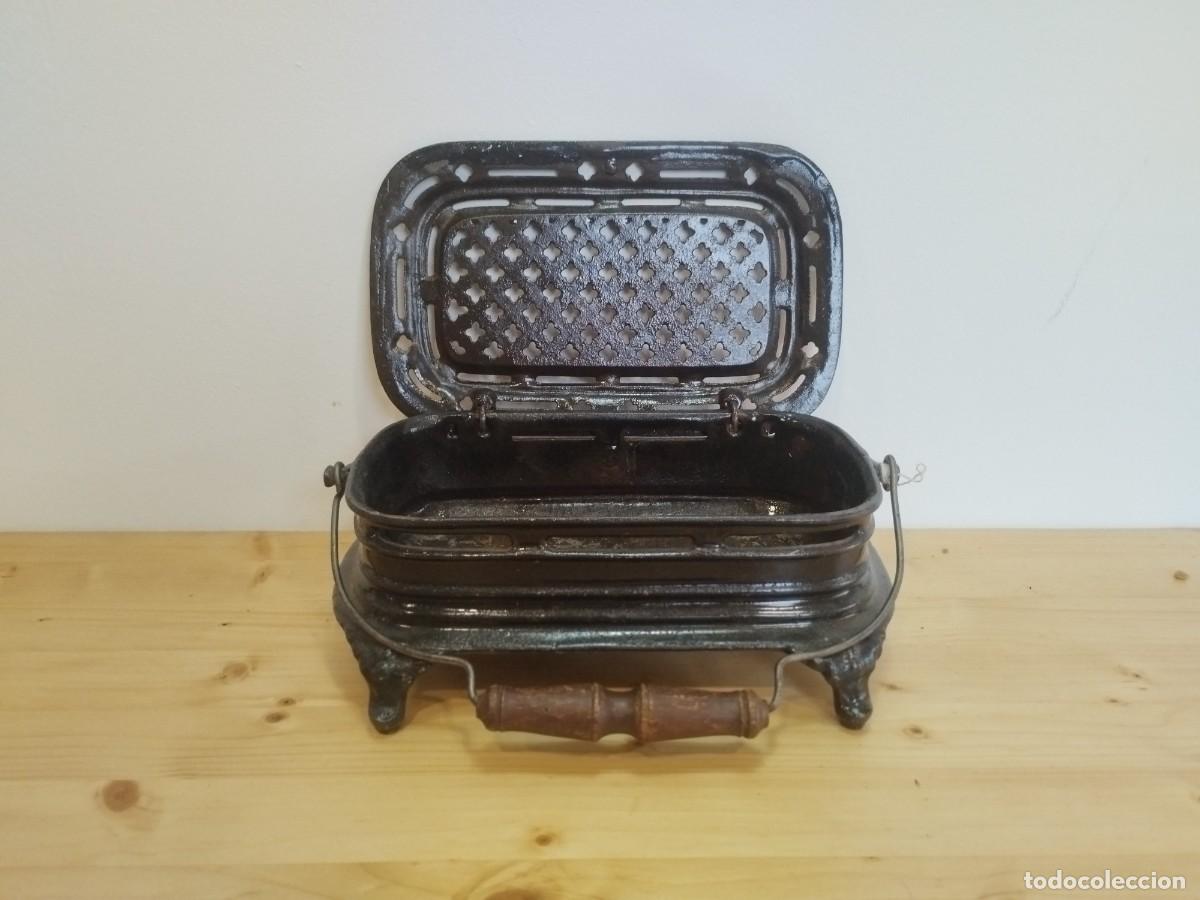 Antig&uuml;edades: Brasero de mano hierro colado - Foto 2