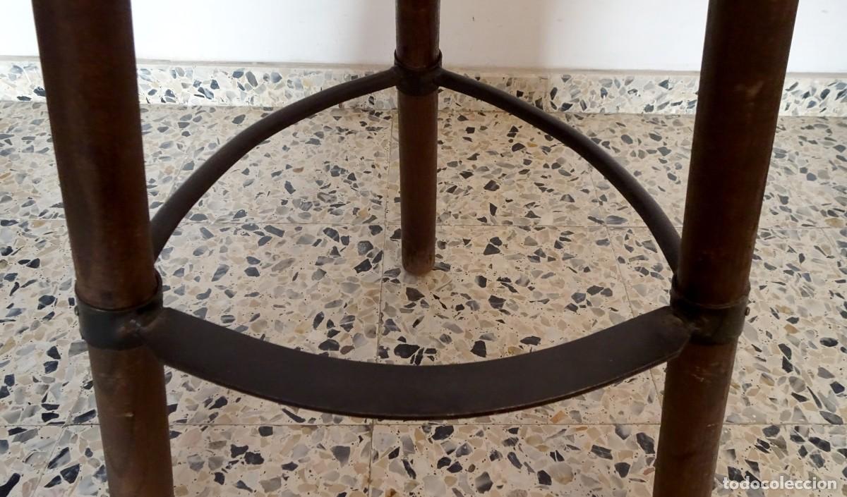 Antig&uuml;edades: Taburete alto barra bar - Foto 4