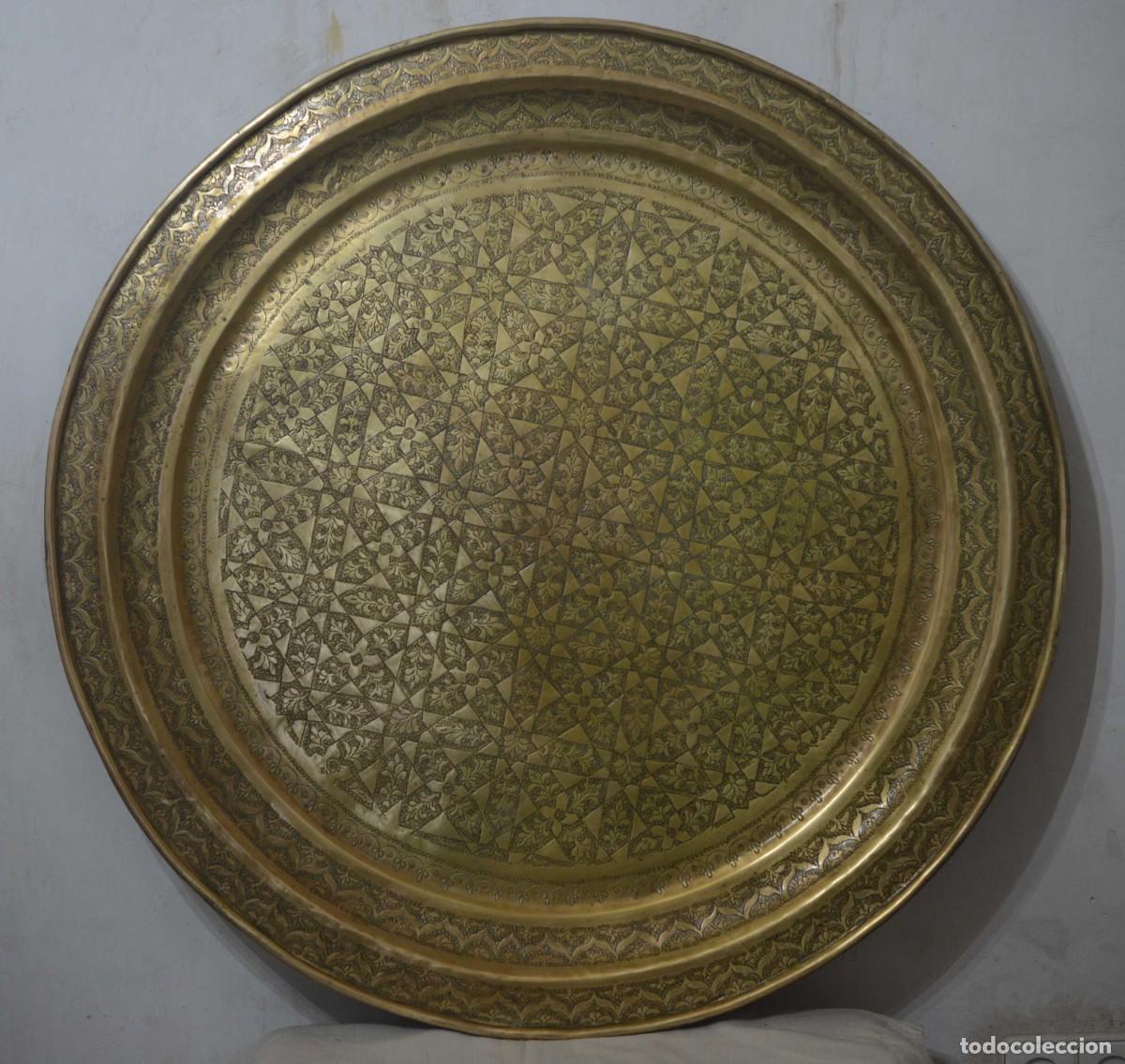 Antig&uuml;edades: Bandeja para t&eacute; de origen &aacute;rabe - Foto 1