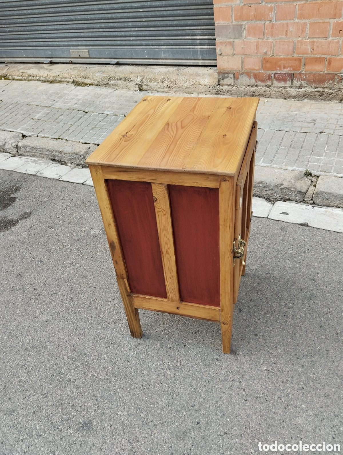 Antig&uuml;edades: Antigua nevera de madera - Foto 3