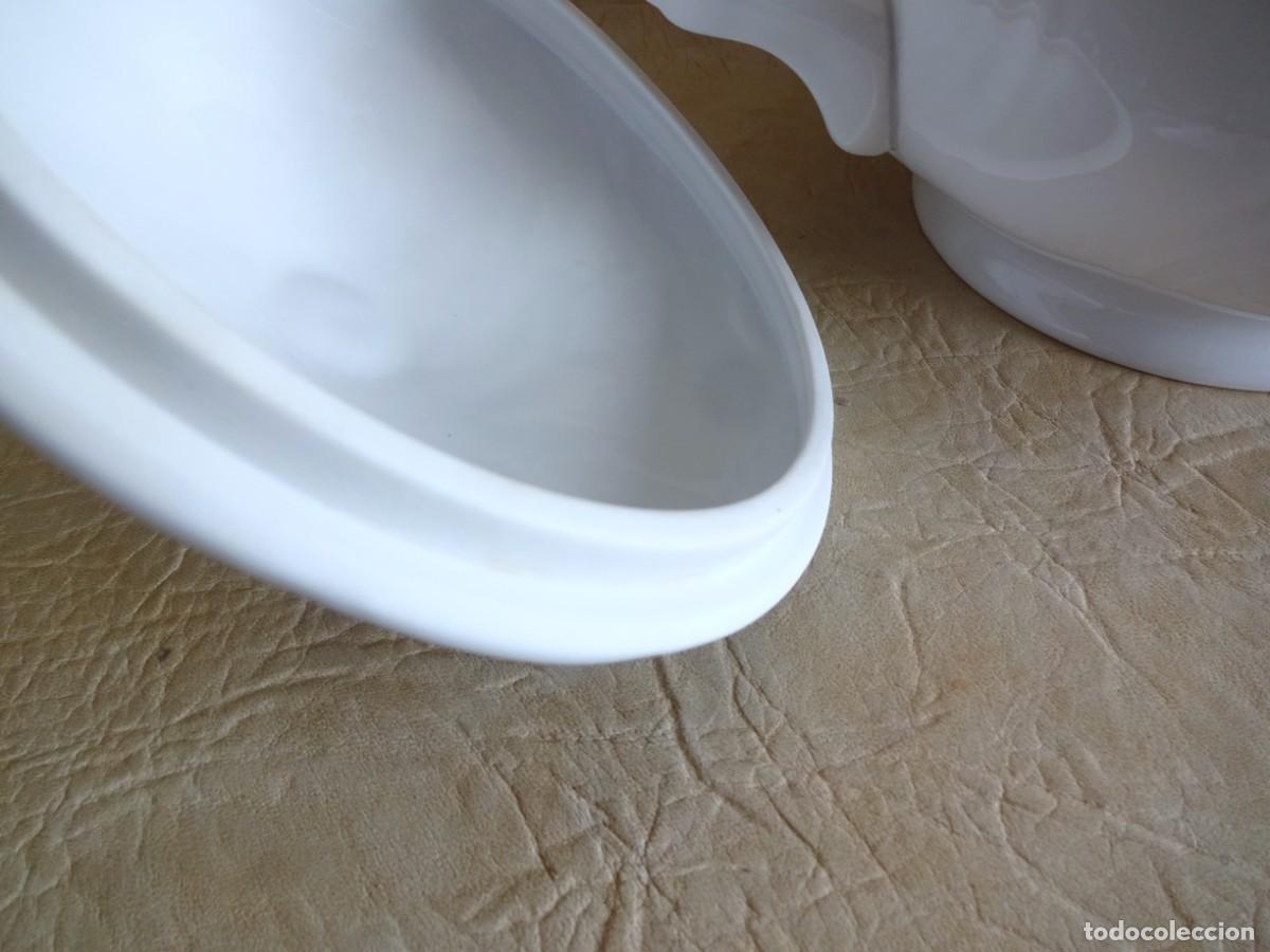Antig&uuml;edades: sopera de porcelana allegro - Foto 5