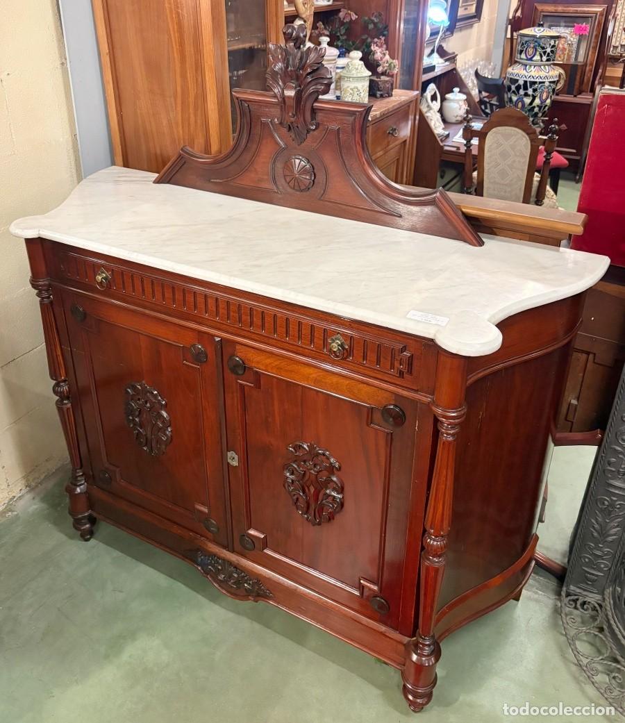 Antig&uuml;edades: Mueble Aparador con Penacho - Foto 5