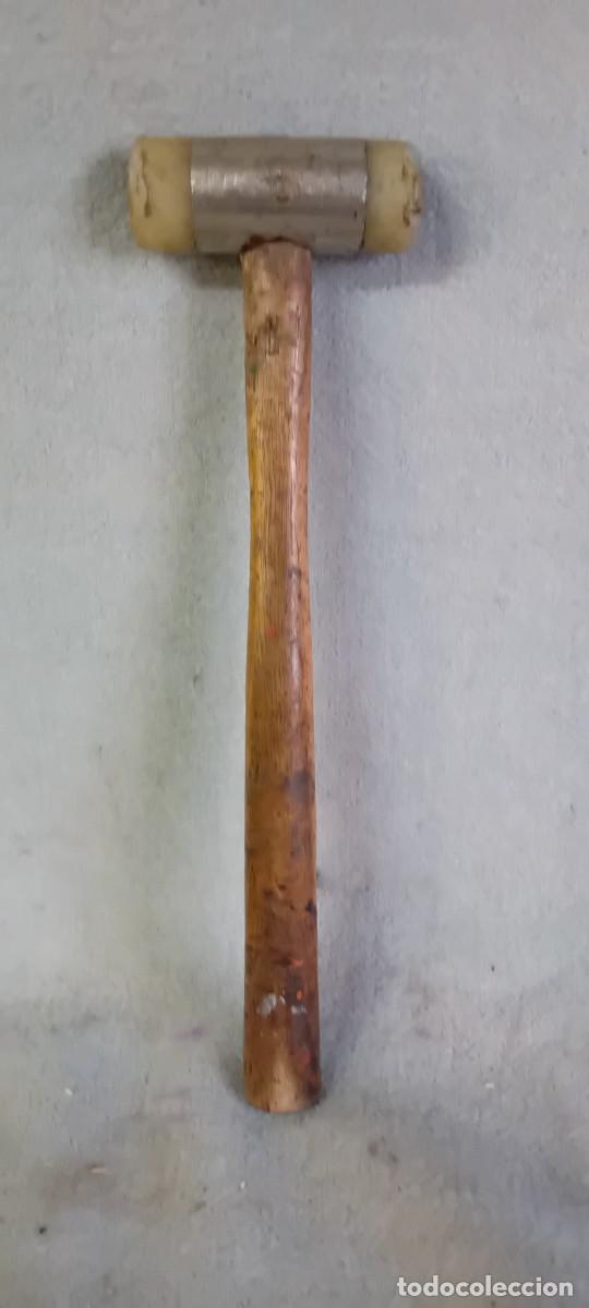 Antig&uuml;edades: Martillo maza de nylon y mango de madera - Foto 1