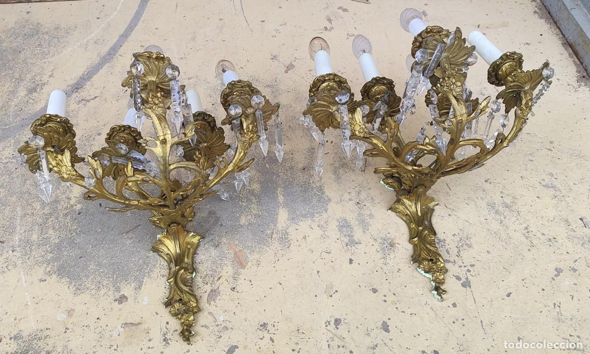 Antig&uuml;edades: Pareja de apliques de pared en bronce con 5 luces - Foto 5