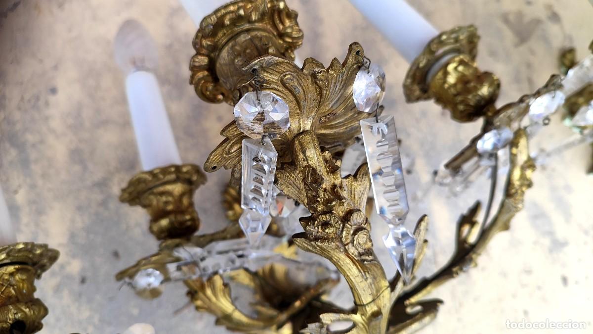 Antig&uuml;edades: Pareja de apliques de pared en bronce con 5 luces - Foto 6