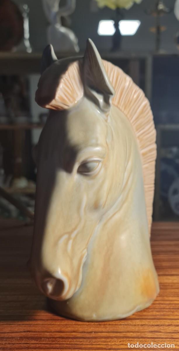 Antig&uuml;edades: Cabeza de caballo de la marca Lladr&oacute;. - Foto 2