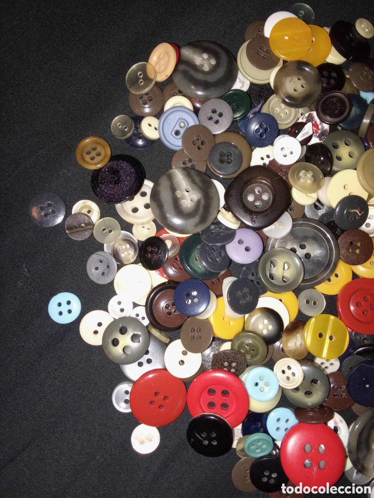 Antig&uuml;edades: 217 BOTONES ANTIGUOS - Foto 2