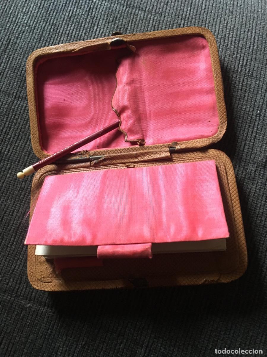 Antig&uuml;edades: Carnet de baile con tabaquera plata xix - Foto 5