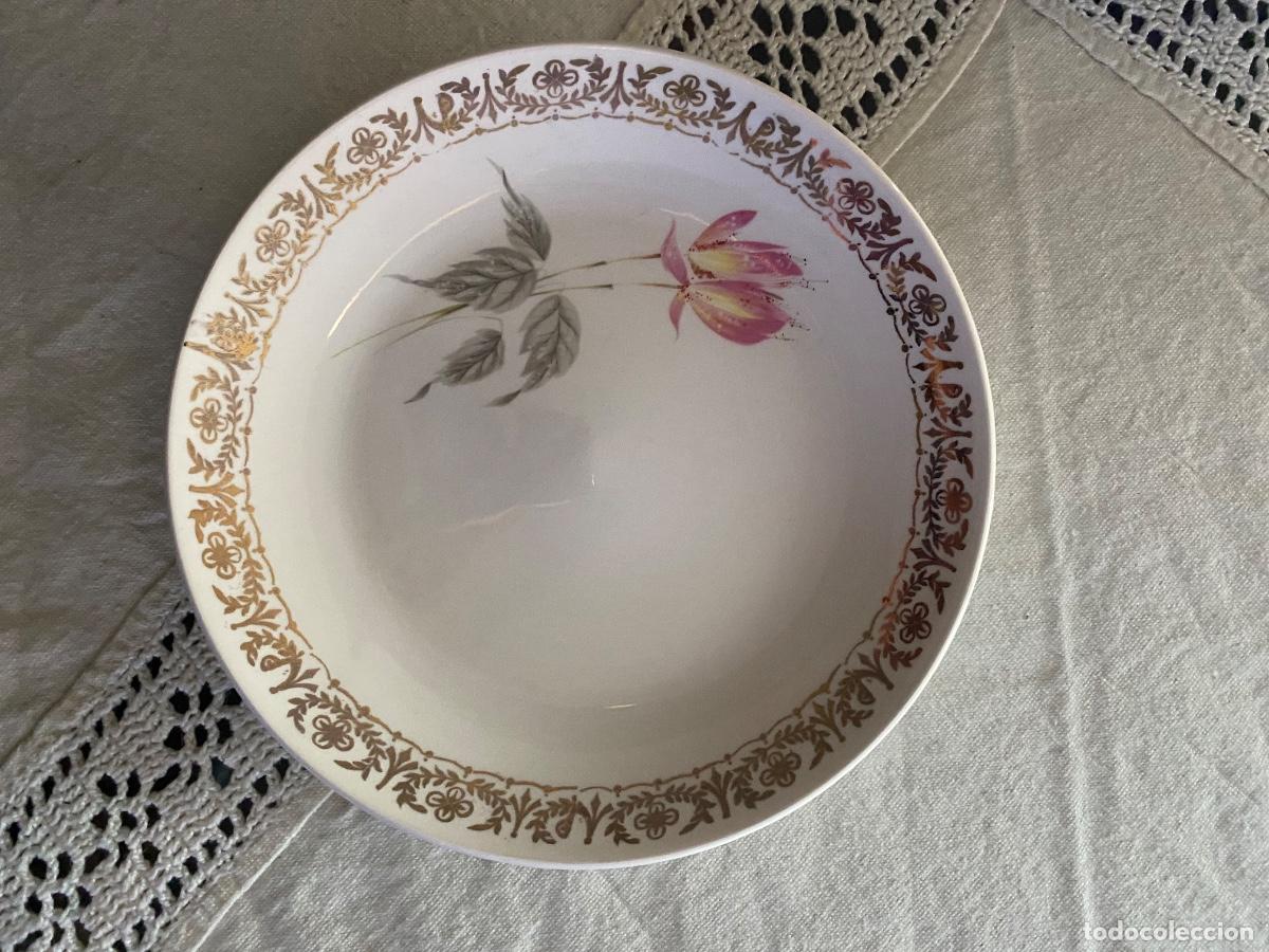Antig&uuml;edades: Plato de cer&aacute;mica vintage - Foto 1