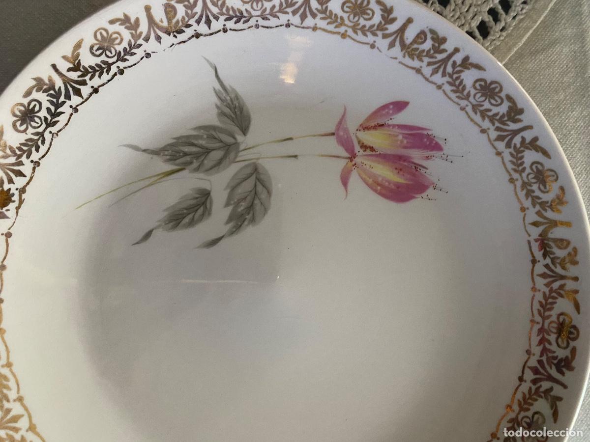 Antig&uuml;edades: Plato de cer&aacute;mica vintage - Foto 3