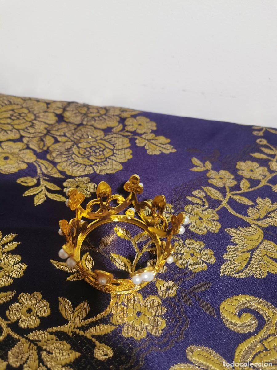 Antig&uuml;edades: Corona dorada con perlas - Foto 3