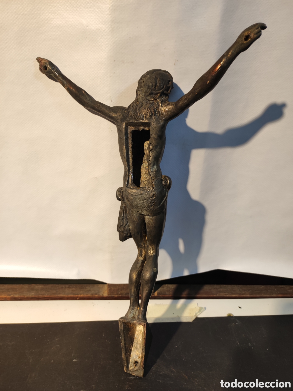 Antig&uuml;edades: Cristo de plomo o esta&ntilde;o - Foto 4