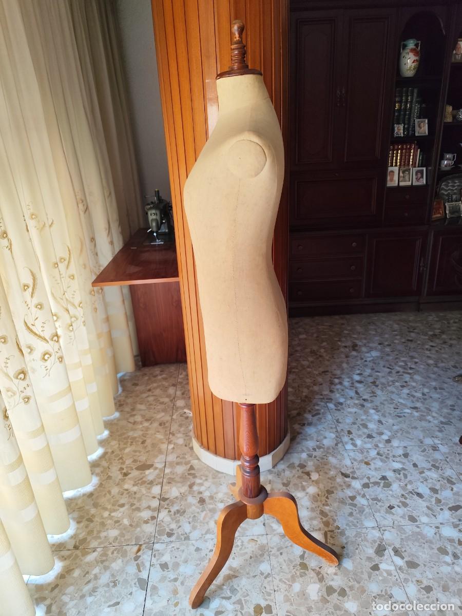 Antig&uuml;edades: Busto de maniqu&iacute; de &eacute;poca - Foto 2