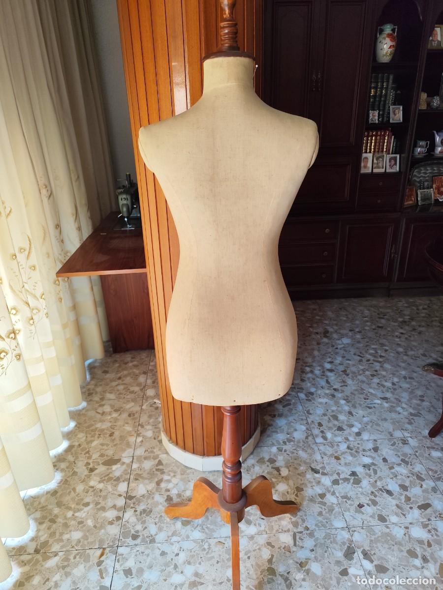 Antig&uuml;edades: Busto de maniqu&iacute; de &eacute;poca - Foto 3
