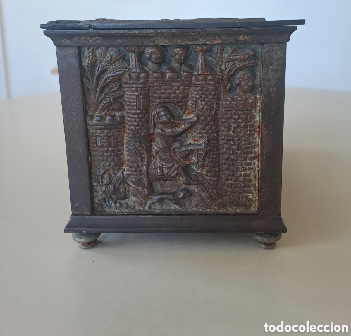Antig&uuml;edades: Caja de bronce y madera de finales del siglo XIX - Foto 4