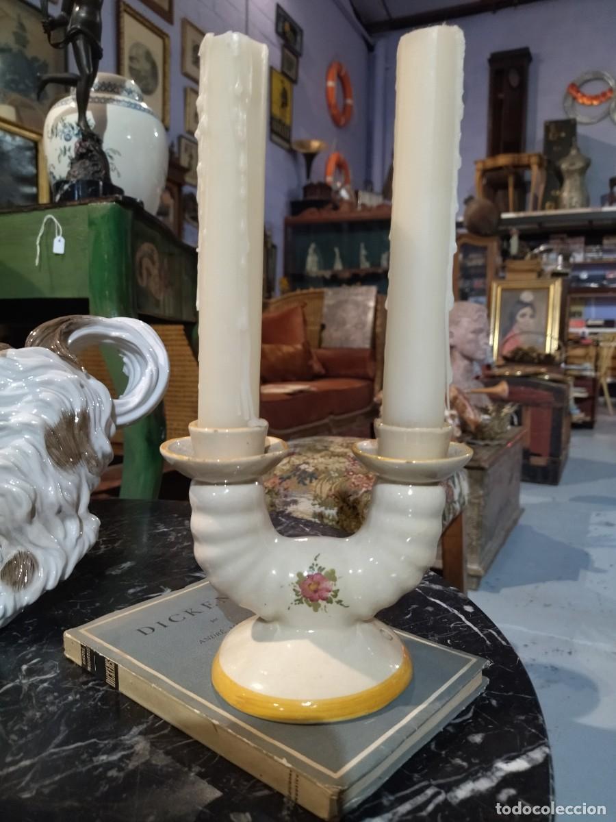 Antig&uuml;edades: Candelabro de cer&aacute;mica vintage - Foto 4